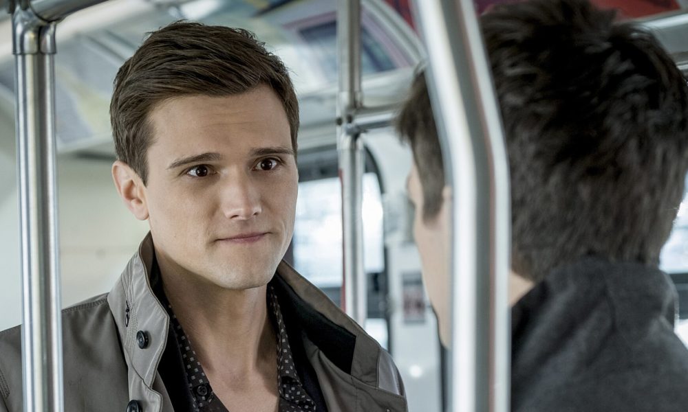 The Flash fires Hartley Sawyer after racist, misogynist tweets resurface